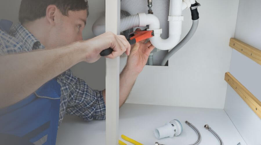 Professional emergency plumbing in Davey, NE